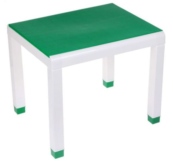 Стол пластиковый, цвет зелёный